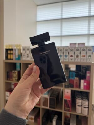 Manasik Arabian Nights - aromatas artimas Initio Oud for Greatness
